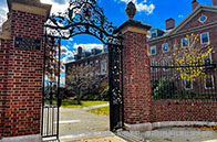 滑鐵盧大學校內住宿費用明細