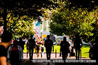 華威大學經濟專業學費多少錢？